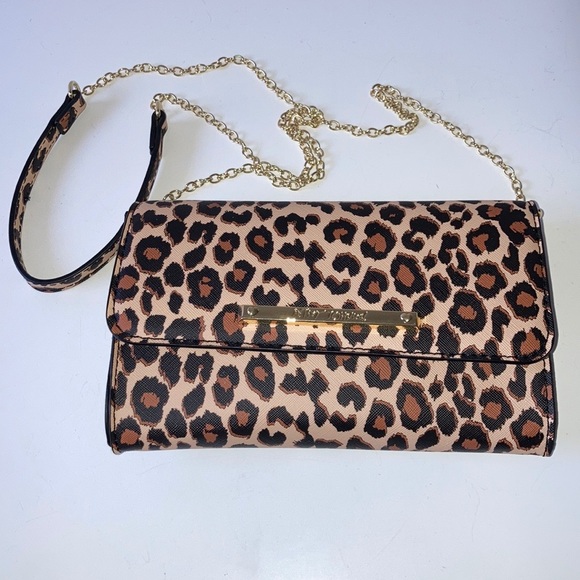 Betsey Johnson NWOT Cheetah Bag Gold Chain Strap shoulder bag cross body purse - Picture 15 of 15